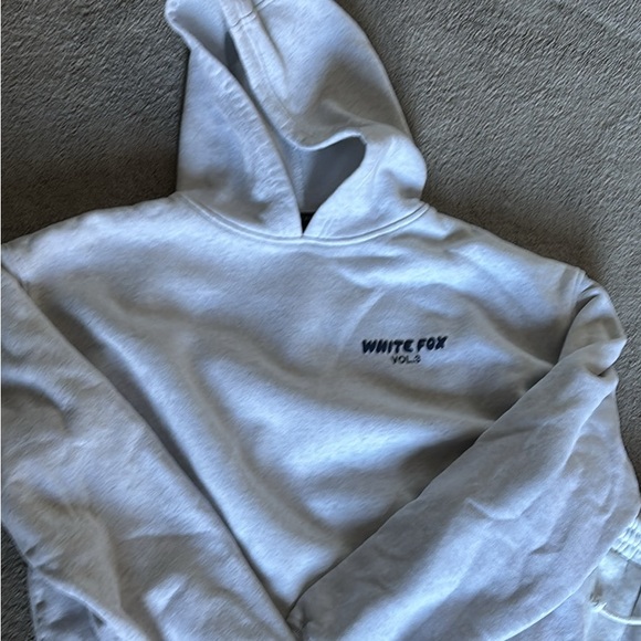 White Fox Boutique Light Gray Hoodie and Joggers Set - Picture 4 of 6